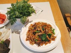 -焯牛潮汕牛肉火锅(云峰街创始店)