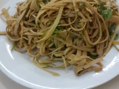 -春雨羊汤店(广开四马路总店)