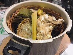 蒸汽生蚝-辉记炭烧海鲜大排档·老字号(福田店)