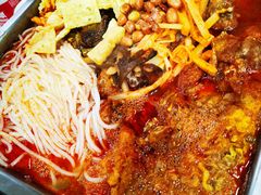 -在巷子里的烤肉店·螺蛳粉烤鱼·牛蛙(和美城店)