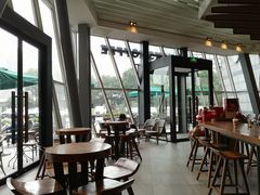 -星巴克臻选(成都九方店)