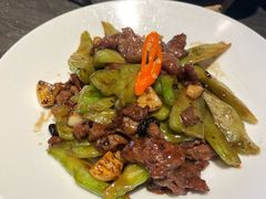 拍蒜豆豉凉瓜炒牛肉-汤城小厨•粤菜•靓汤(苏州街店)