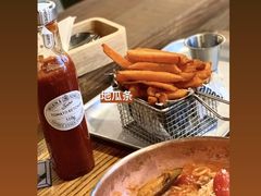 -I HOLIC艾豪丽披萨(KKone店)