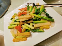 铁棍山药炒芦笋-利苑酒家(华熙国际店)