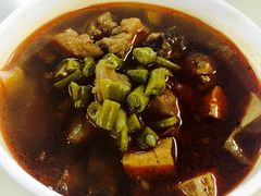 -江三王记牛杂馆(总店)