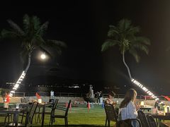 -JW万豪厨房餐厅·滨海草坪烧烤·海鲜·海景(三亚绿发山海天JW万豪酒店)