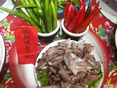-闯关东东北农家菜(崂山石老人店)