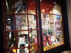 -西西弗书店&矢量咖啡(壹方购物中心店)
