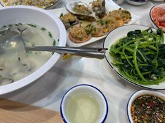 -四川小胡子海鲜(丁村万人海鲜广场店)