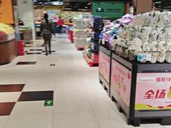 -大润发购物广场名烟名酒(九全嘉国际店)