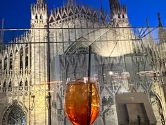 -文艺复兴百货(米兰大教堂广场店)