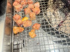 雪花牛肉-肉甲韩国木炭烤肉(新壹街1店)