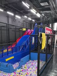 -零重力蹦床空间·滑梯·海洋球·团建(奥特莱斯店)