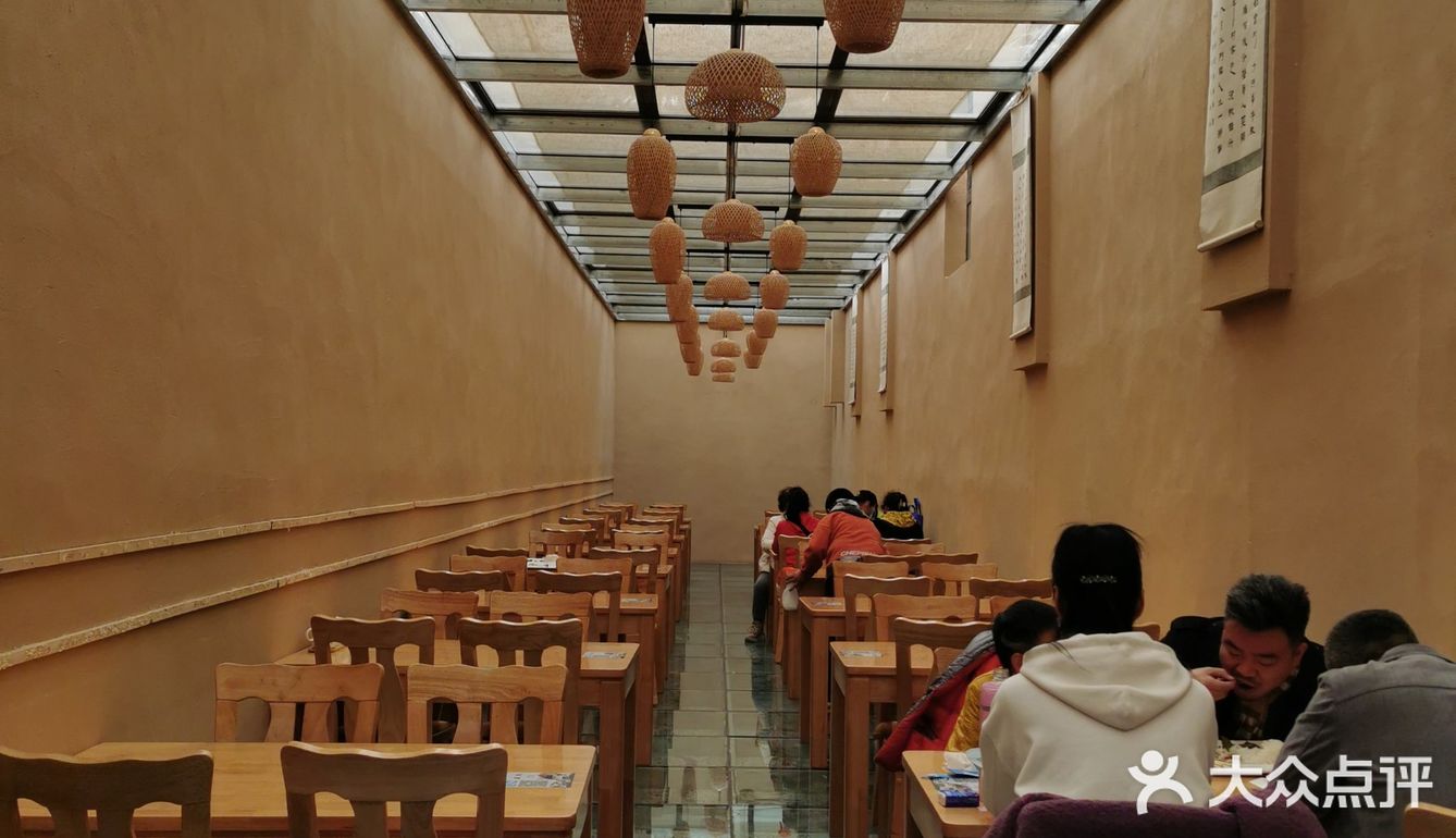 好过瘾 杂酱面也好吃 是本地特色