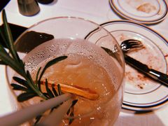 -Wolfgang’s Steakhouse 沃夫冈牛排馆(上海白玉兰广场店)