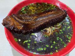 大肉面-小龙大肉面馆