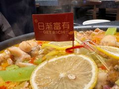 -里岛烤鱼(东港凯虹广场店)