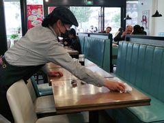 大堂-李先生牛肉面大王(上海站南广场店)