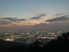 -紫金山山顶公园