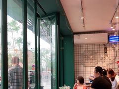 大堂-撚手食堂·传统粤菜(珠江新城店)