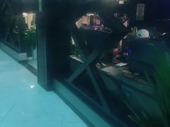 -绿树电竞(五路店)