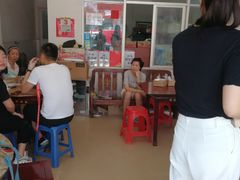 大堂-味为先光明乳鸽(光明总店)