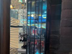 -屋有岛沉浸游戏旗舰店(中山公园店)