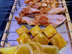 -黑门烤肉