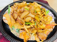 -耶里夏丽·新疆菜(田林东路店)