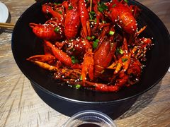 -巴厘龙虾·榜首油焖大虾(音乐学院·沿江酒馆店)