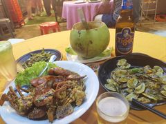 -大树下海鲜饭店