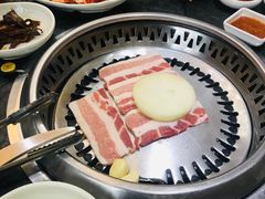 -草家酱蟹炭火烤肉店(珲春南路一店)