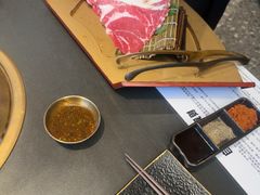 -铭牛烧肉·和牛海鲜自助(高新月牙湖店)