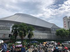 -包玉刚游泳场(黄龙恒励大厦店)