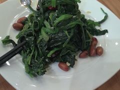 -西部马华清真兰州牛肉面·烧烤夜市(三里河店)