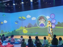 -小鸡哆哆故事屋·儿童乐园(嘉里城店)