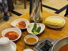 -喇喇排骨火锅·传统韩式脊骨汤(望京西园总店)