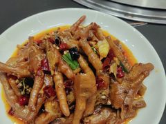 -丹水桥地锅鱼·翘嘴鲌·地方特色全鱼宴(丹江口大坝店)
