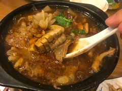 -三鞭一花·独一处·元英砂锅(海光寺店)