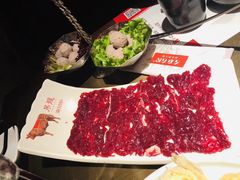 -左庭右院鲜牛肉火锅(新梅广场店)