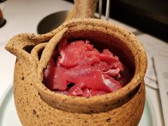 鲜切牛肉-领鲜天下·焗海鲜·花胶鸡(天目里店)