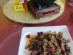 -宣威山野人家·云南菜·菌火锅(金碧店)