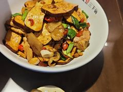 -富正毅三下锅·湘西韵味(天门山索道店)