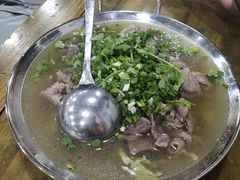 -杨三娘跷脚牛肉(羊子山西路店)