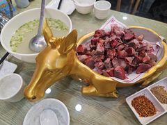 -乔家小院•本地小海鲜•非遗驴肉(万年泉路店)