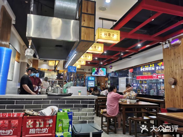 刘聋子粉馆(张家界总店)大堂图片