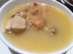 花胶浓汤鸡锅-新一哥粤菜火锅(瑞金店)