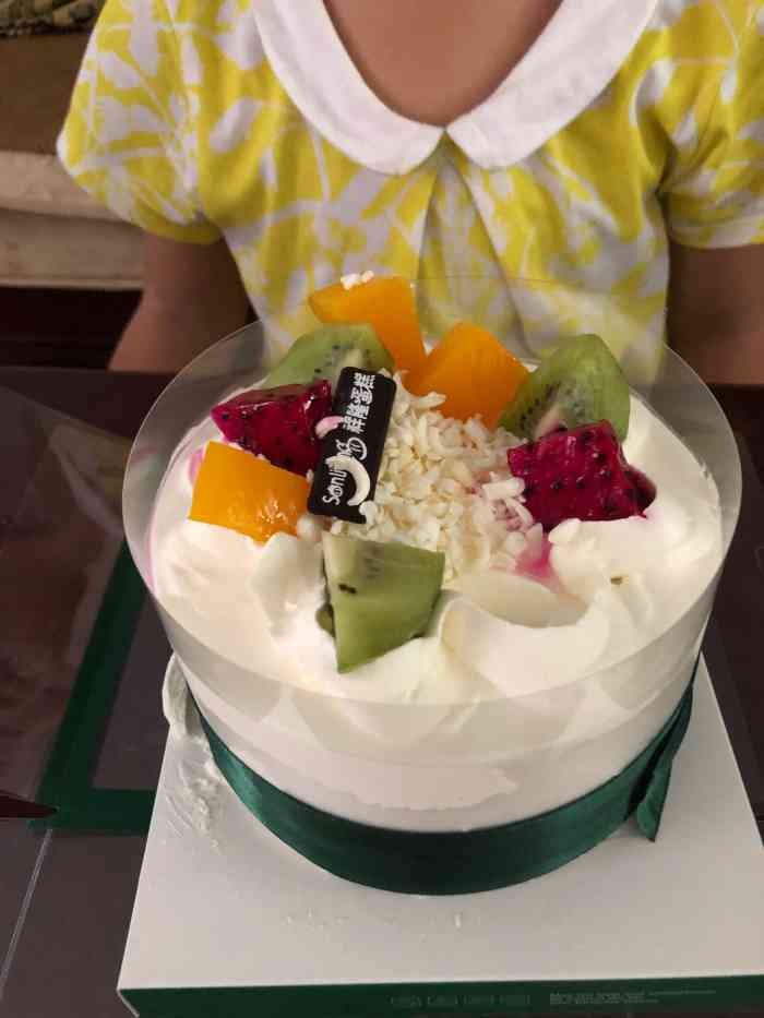 祥隆蛋糕(春雷店)-"好吃又不腻,孩子,侄子过生日都选祥隆蛋糕.