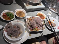 -金龙大四喜牛肉火锅