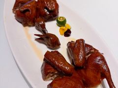 脆皮多汁乳鸽-悦景酒家(福田店)